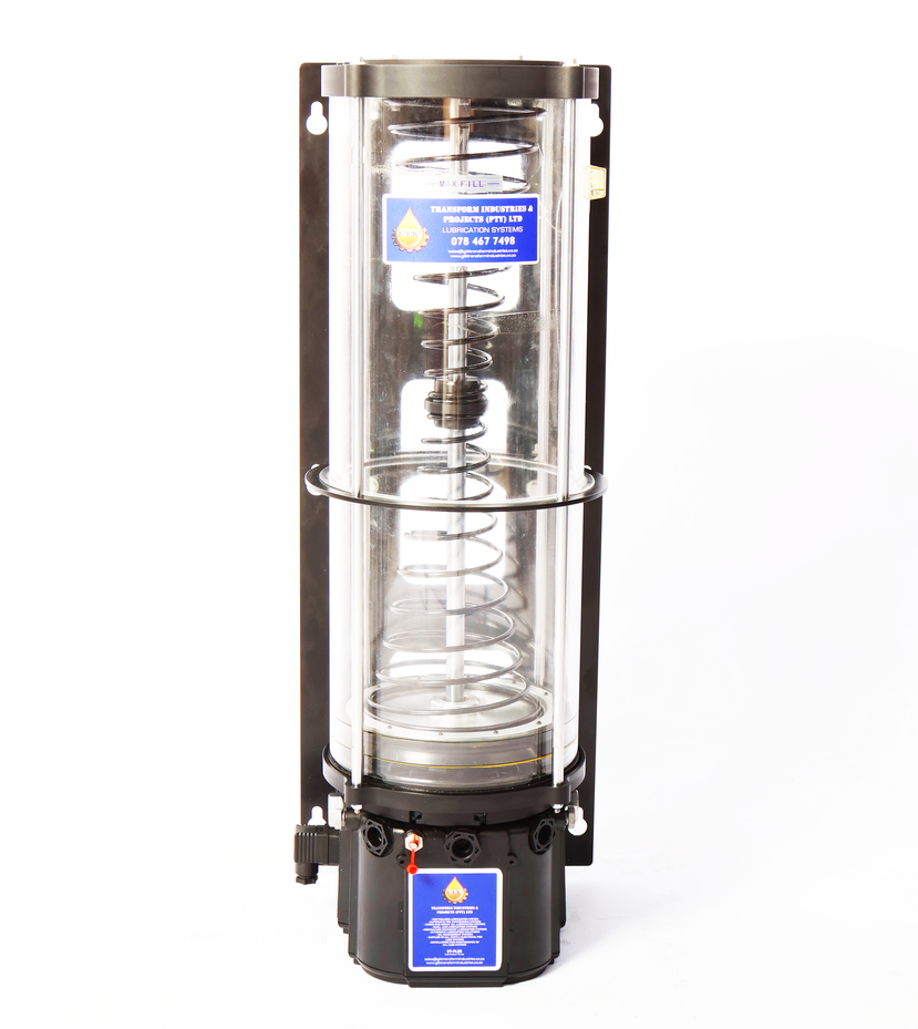 Chain lubrication system in operation